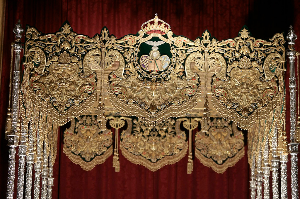 Bambalinas actuales del paso de palio